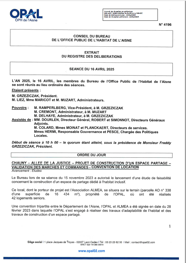 N° 4196 - Chauny - Allée de la Justice - Constr. espace partagé